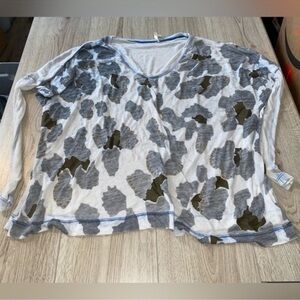 Threads 4 thought long sleeve shirt Top